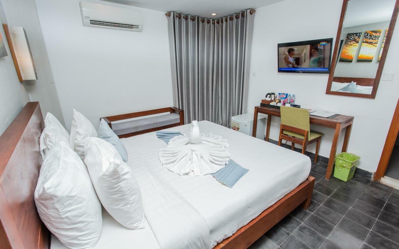 Home Chic Hotel Phnom Penh Exterior foto